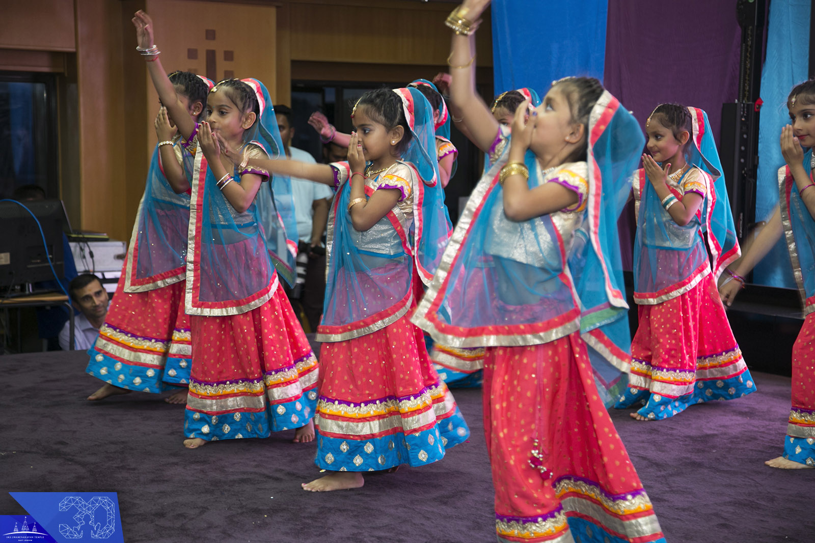 98 copy - ©1987-2017 SKS Swaminarayan Temple East London